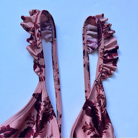 Topshop Swimsuit One Piece  Bathing Suit Floral Pink Ruffle Frill Romantic Sz 8 - Picture 14 of 16